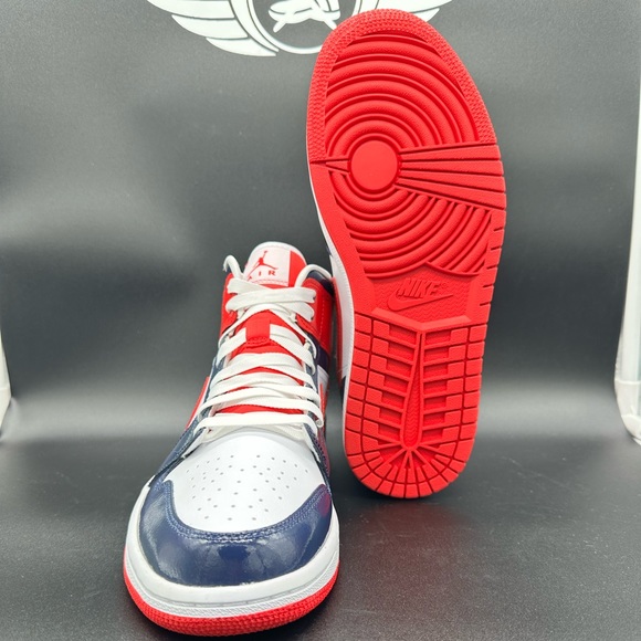 NIB Air Jordan 1 Mid “Red, White, and Blue” women’s size 9.5 - Picture 5 of 6